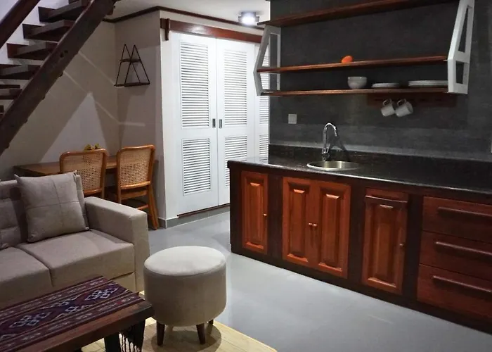ホテル Alu Lofts